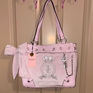 🩷 Juicy Couture Chiffon Pink Classic Juicy Lover Tote / Daydreamer Purse 🩷